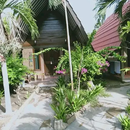Gili Lumbung Apartment Gili Trawangan Exterior photo