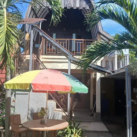 Gili Lumbung Apartment Gili Trawangan Exterior photo
