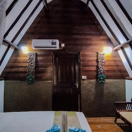 Gili Lumbung Apartment Gili Trawangan Exterior photo
