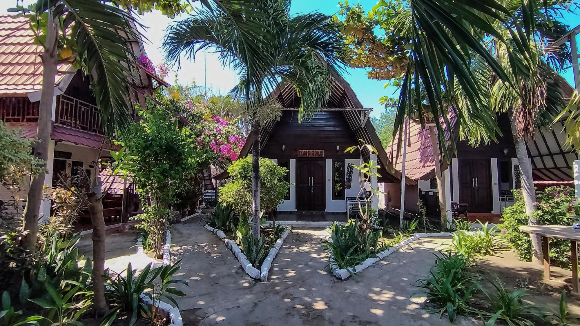 Gili Lumbung *
